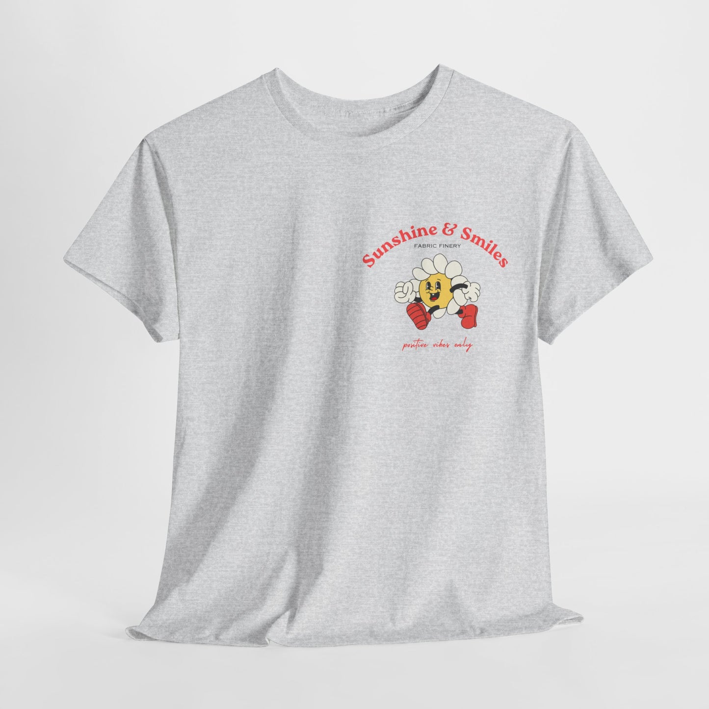 SUNSHINE AND SMILES Unisex Heavy Cotton Tee