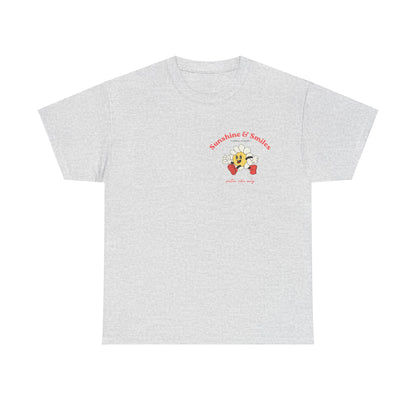 SUNSHINE AND SMILES Unisex Heavy Cotton Tee