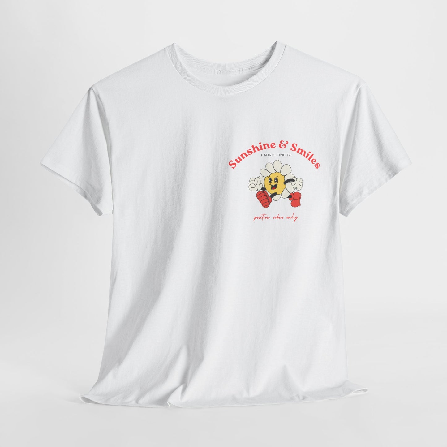 SUNSHINE AND SMILES Unisex Heavy Cotton Tee